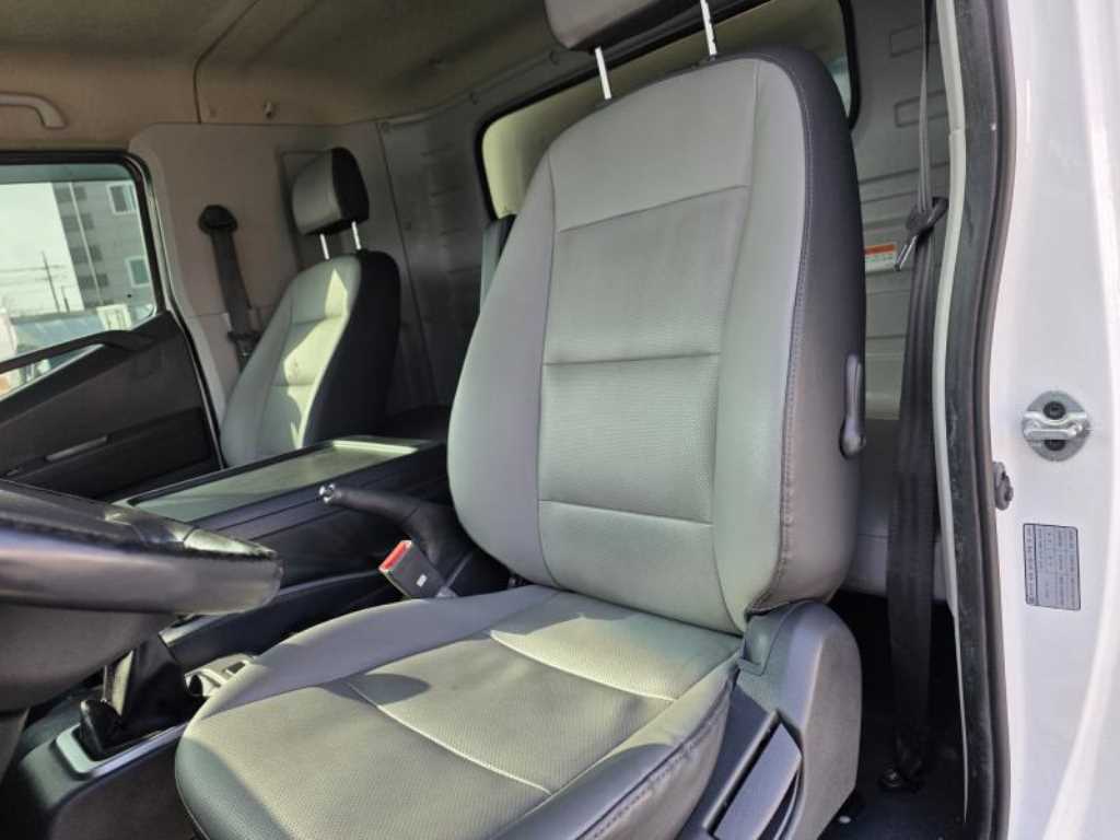 현대 올뉴마이티 익스하이탑 12