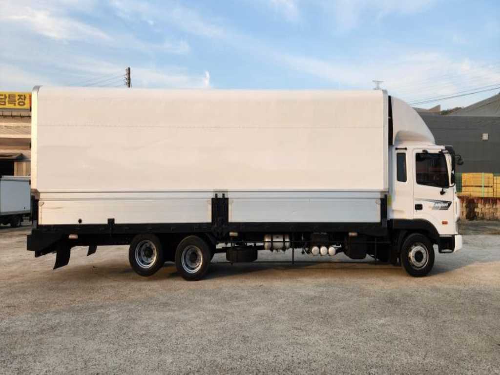 현대 메가트럭 윙바디 6.5톤 수동 7