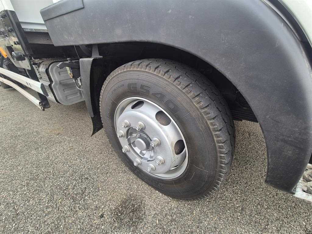 현대 메가트럭 집게차 5톤 수동 없음(순정) 14