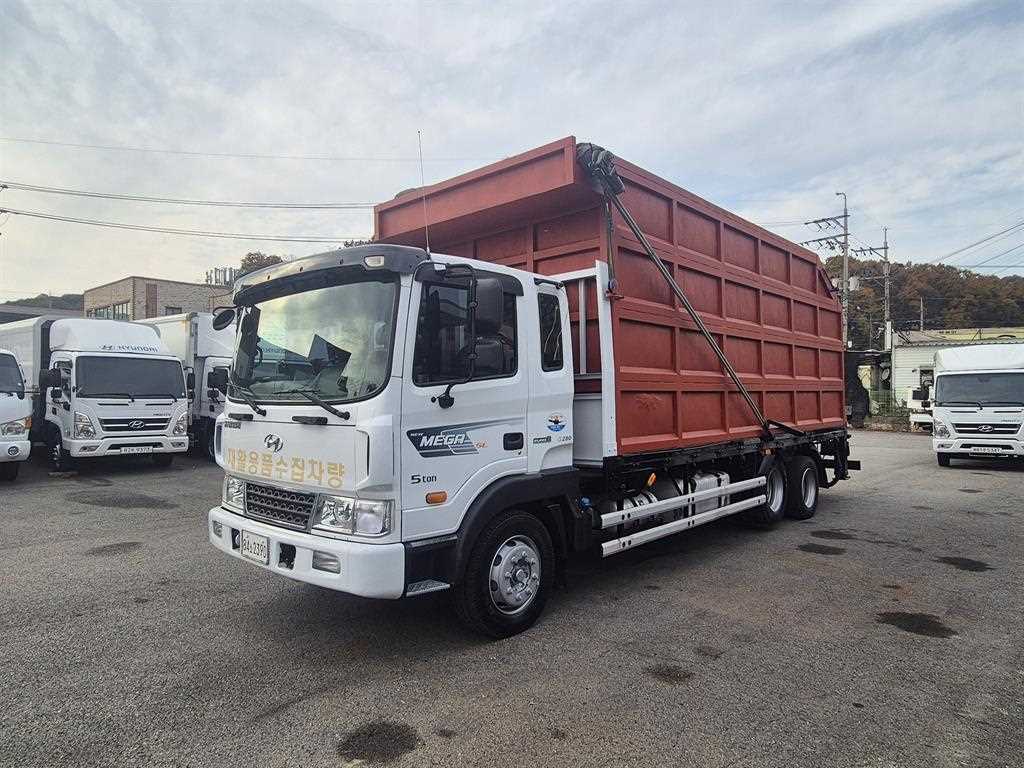 현대 메가트럭 집게차 5톤 수동 없음(순정) 2