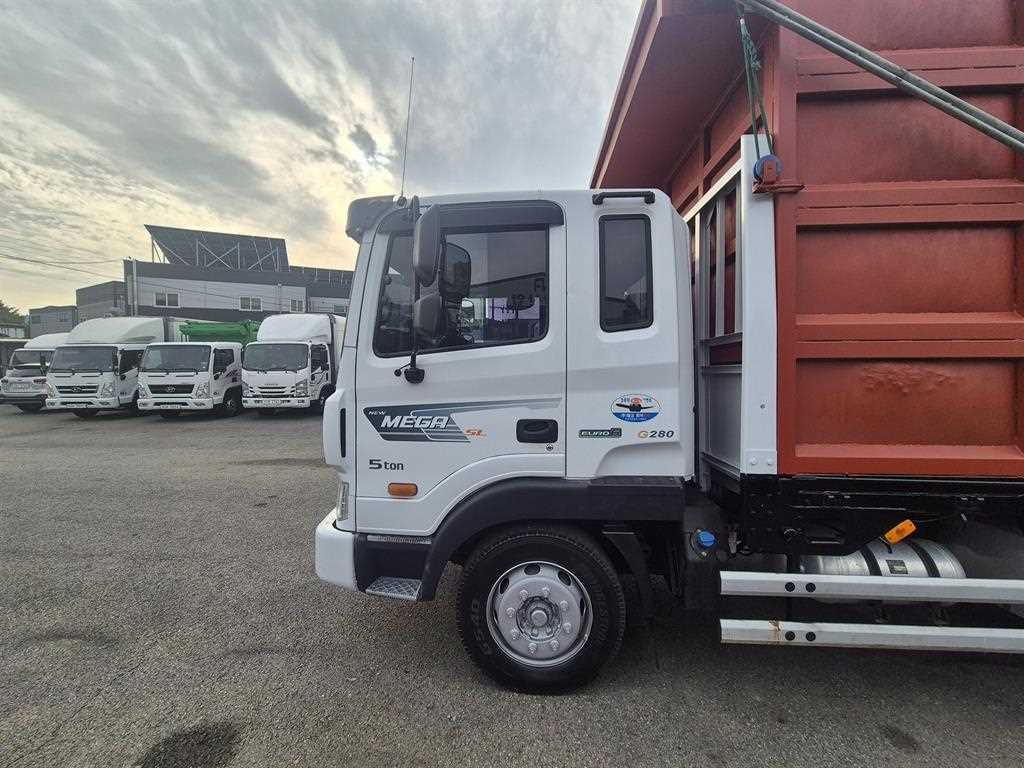 현대 메가트럭 집게차 5톤 수동 없음(순정) 7