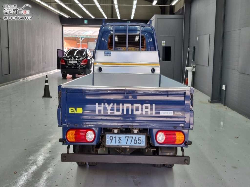 현대 포터2 1톤 카고 전기 3