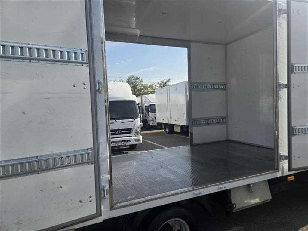 현대 올뉴마이티 2.5톤 익스하이탑 10