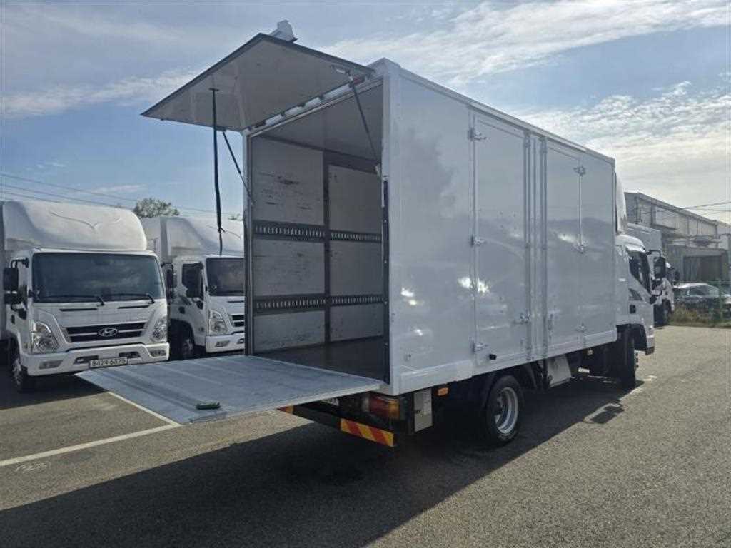 현대 올뉴마이티 2.5톤 익스하이탑 7