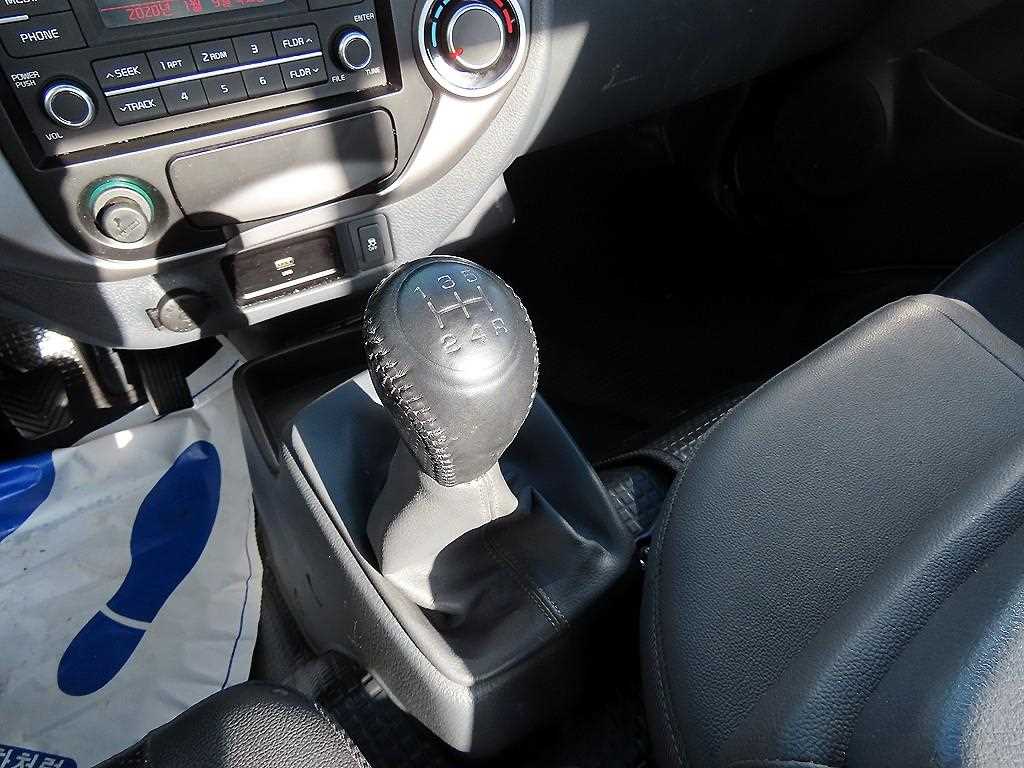 기아 봉고3 1톤 카고 LPG 9