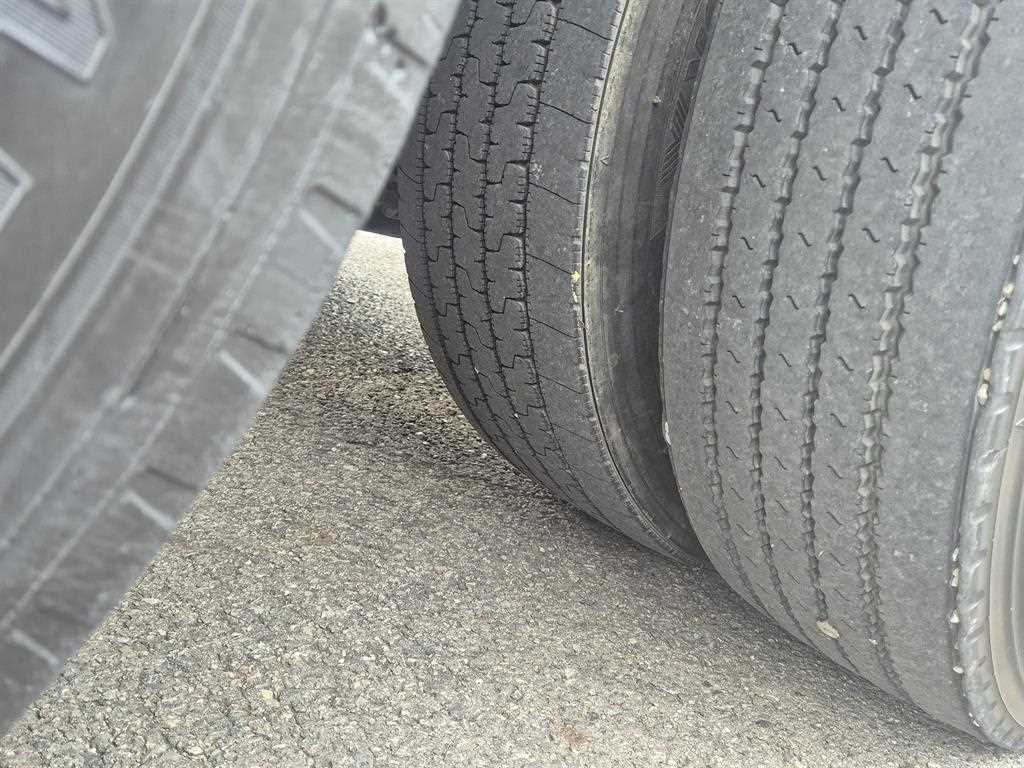 현대 메가트럭 집게차 5톤 수동 없음(순정) 13