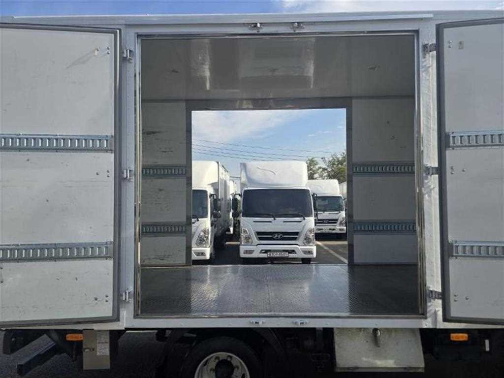 현대 올뉴마이티 2.5톤 익스하이탑 9