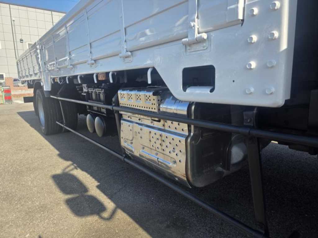 현대 메가트럭 카고 장축 8