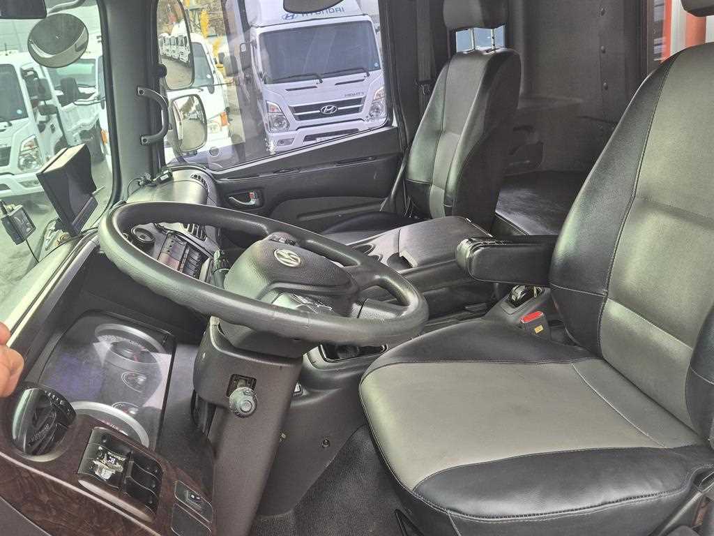 현대 메가트럭 집게차 5톤 수동 없음(순정) 17