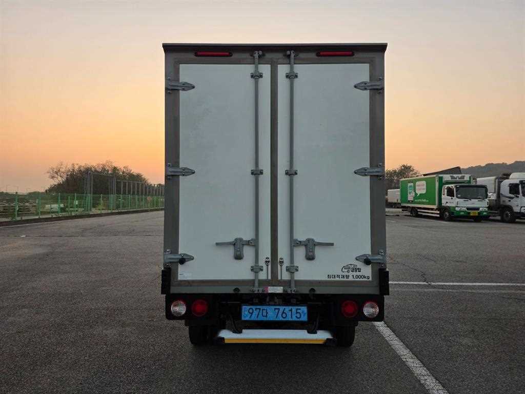 기아 봉고3 1톤 표준탑 전기 4