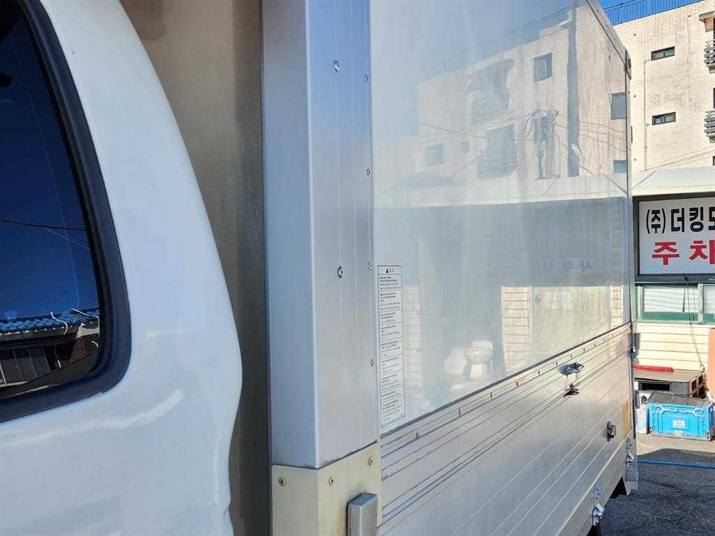 기아 봉고3 1톤 윙바디 13