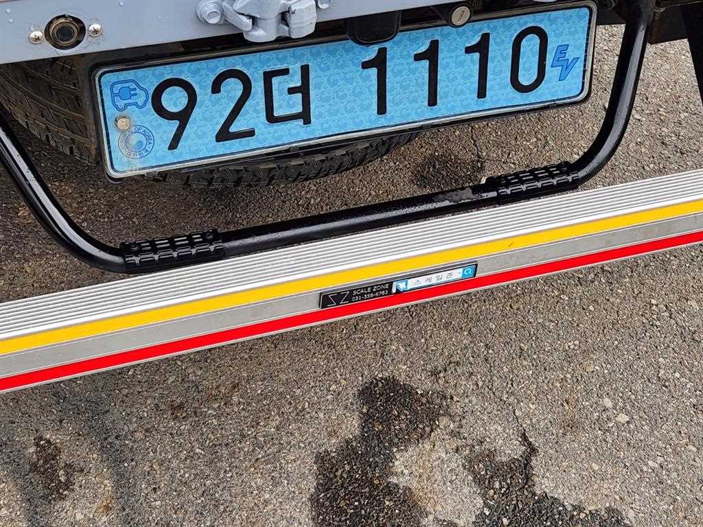 기아 봉고3 1톤 표준탑 전기 12