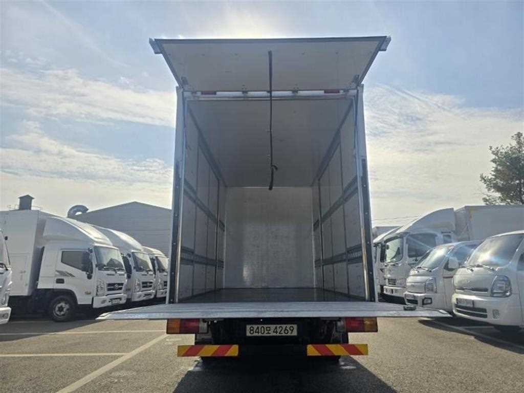 현대 올뉴마이티 2.5톤 익스하이탑 6