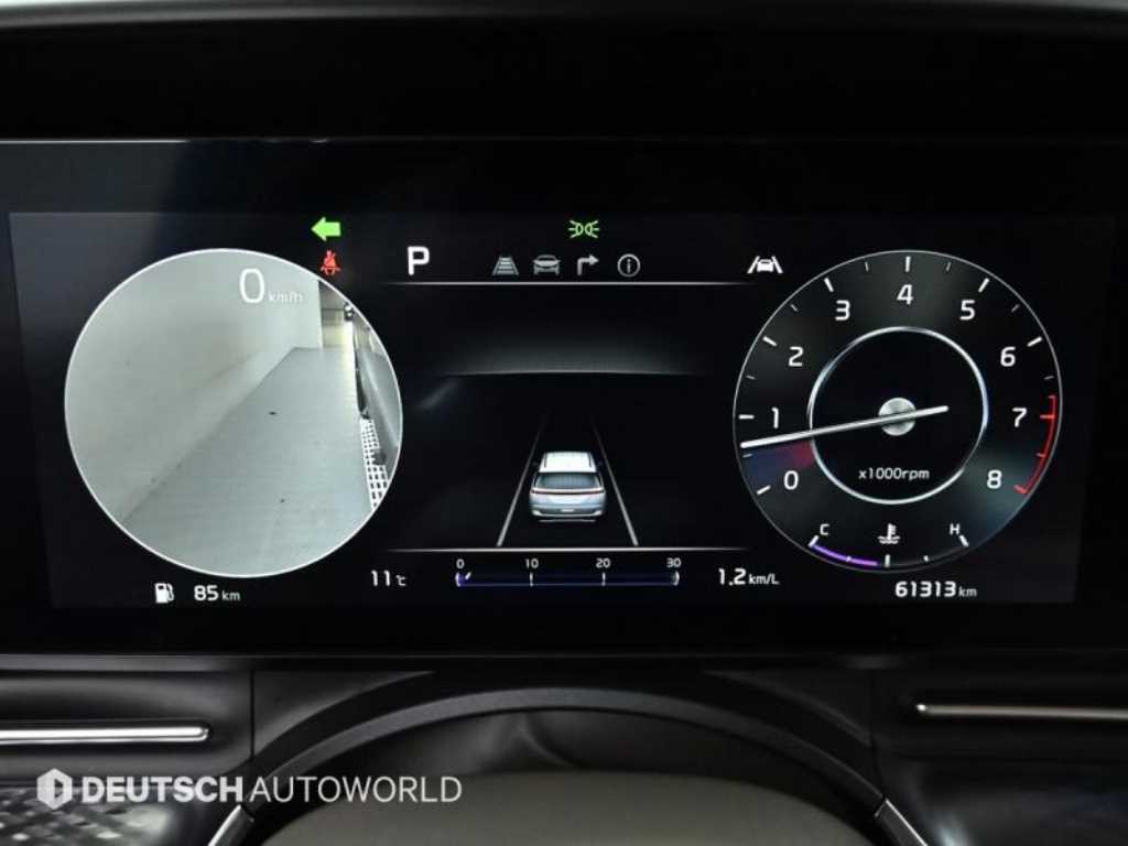 Kia Carnival Gasoline High Limousine Signature 9