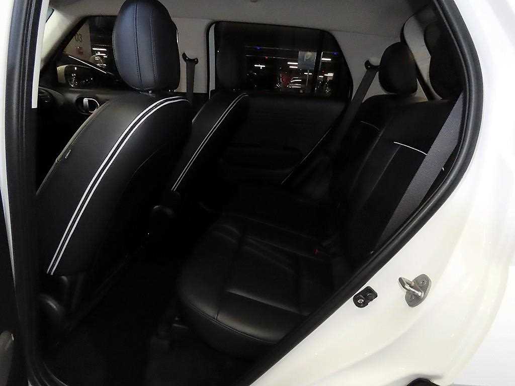 Hyundai Casper 1.0 Gasoline Inspiration 8