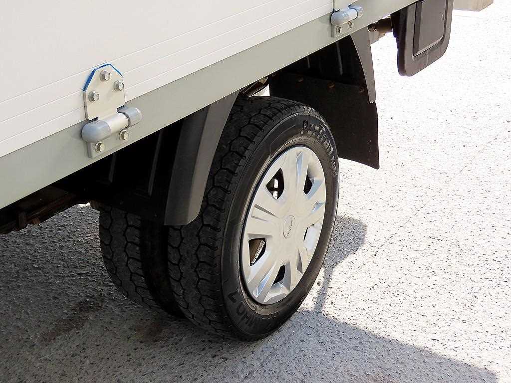 기아 봉고3 1톤 윙바디 LPG 19