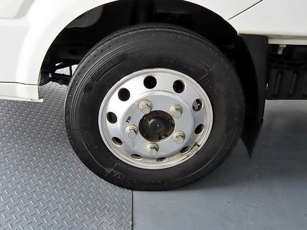 기아 봉고3 1.2톤 냉동탑 LPG 18