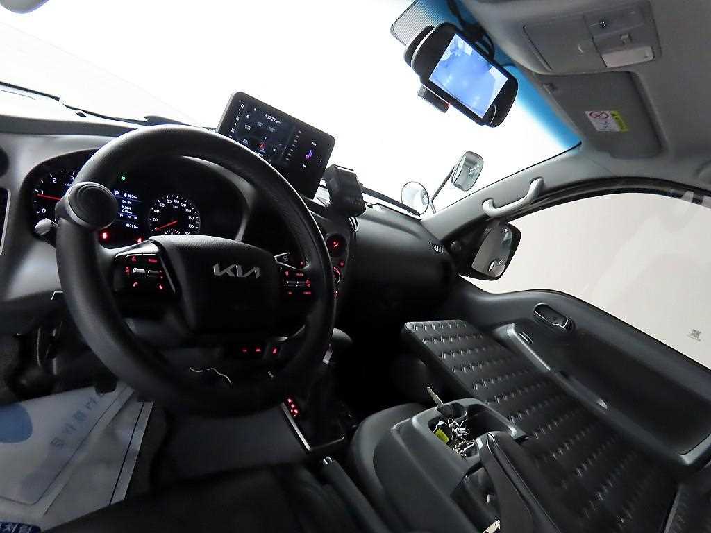 기아 봉고3 1.2톤 냉동탑 LPG 5