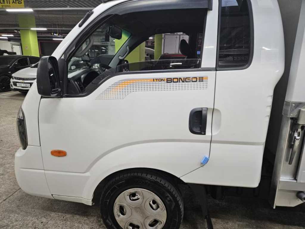 기아 봉고3 1톤 표준탑 2