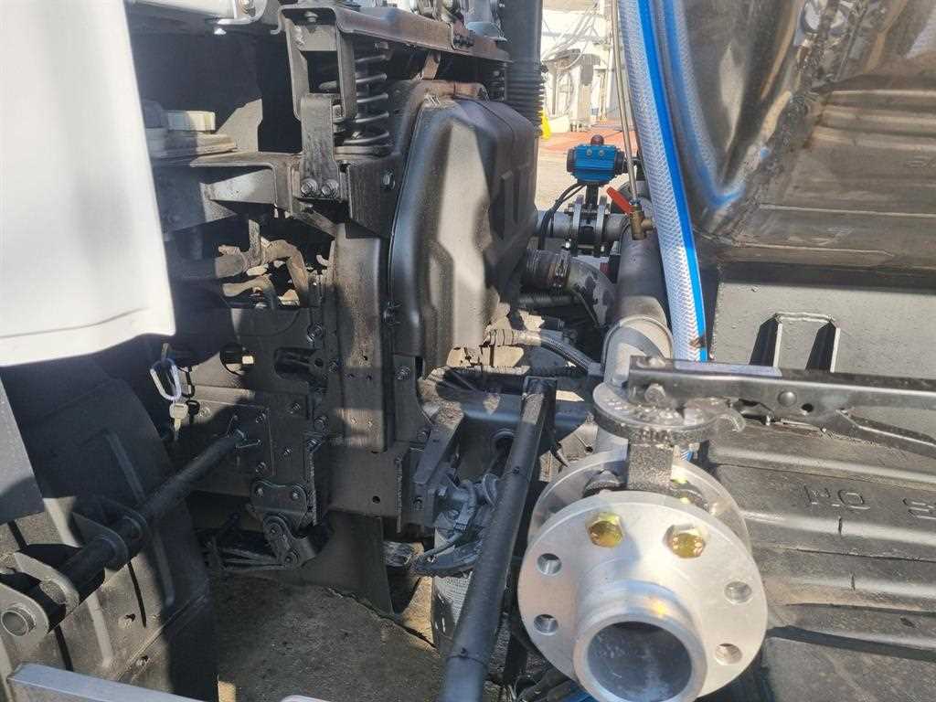 현대 살수차 메가트럭 수동 14