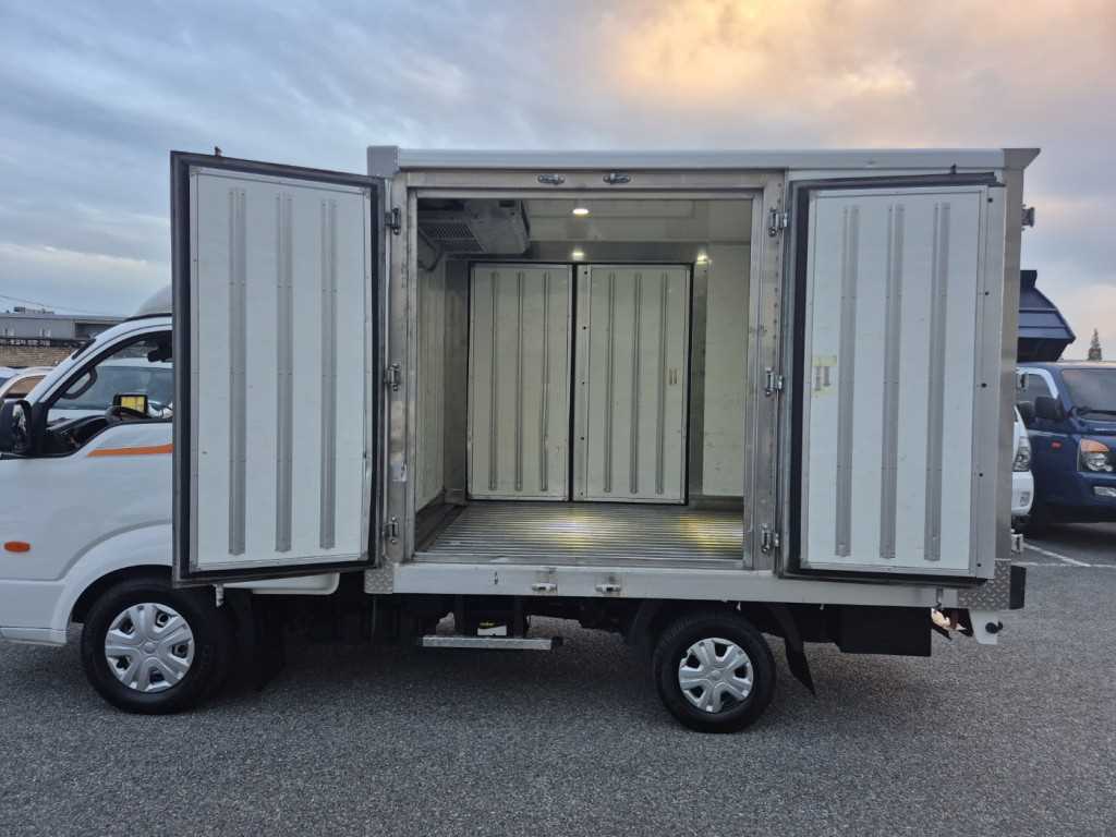 기아 봉고3 1톤 냉동탑 10