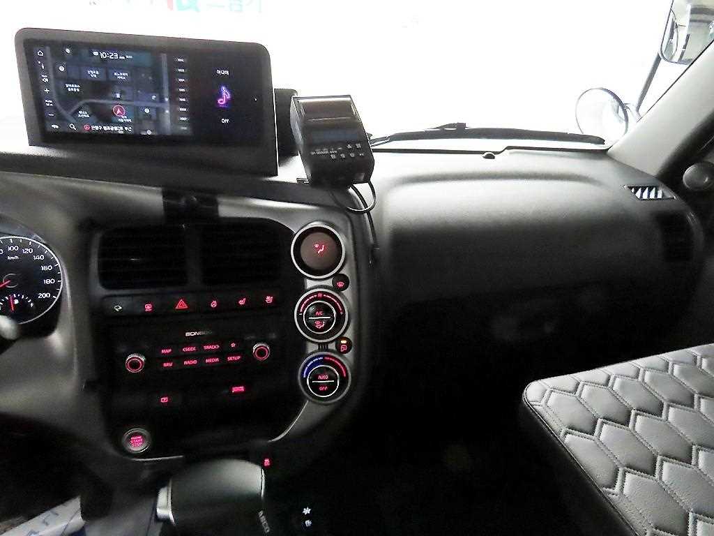 기아 봉고3 1.2톤 냉동탑 LPG 10