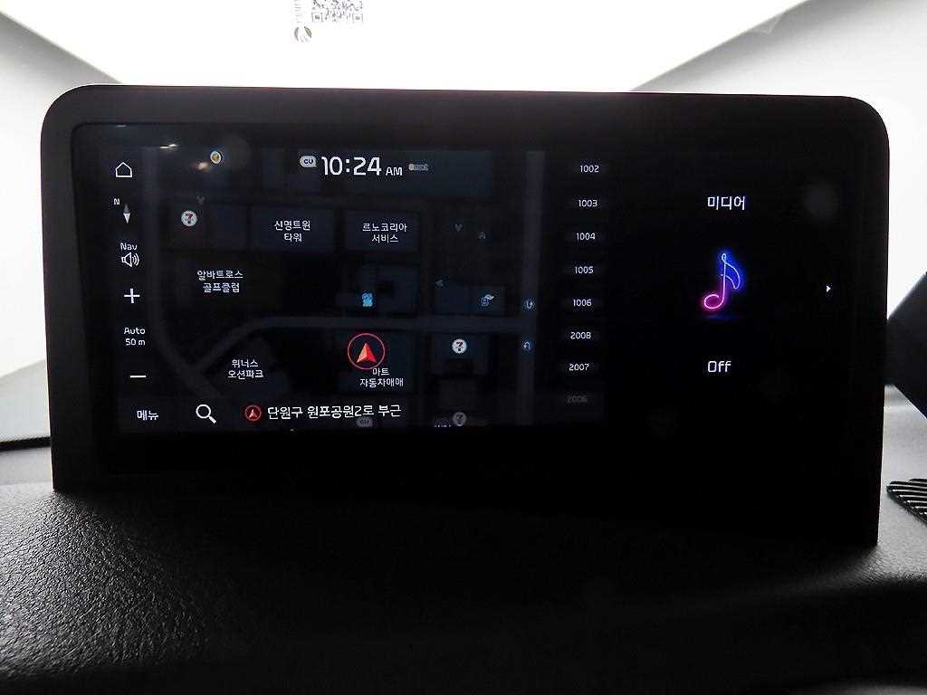 기아 봉고3 1.2톤 냉동탑 LPG 11