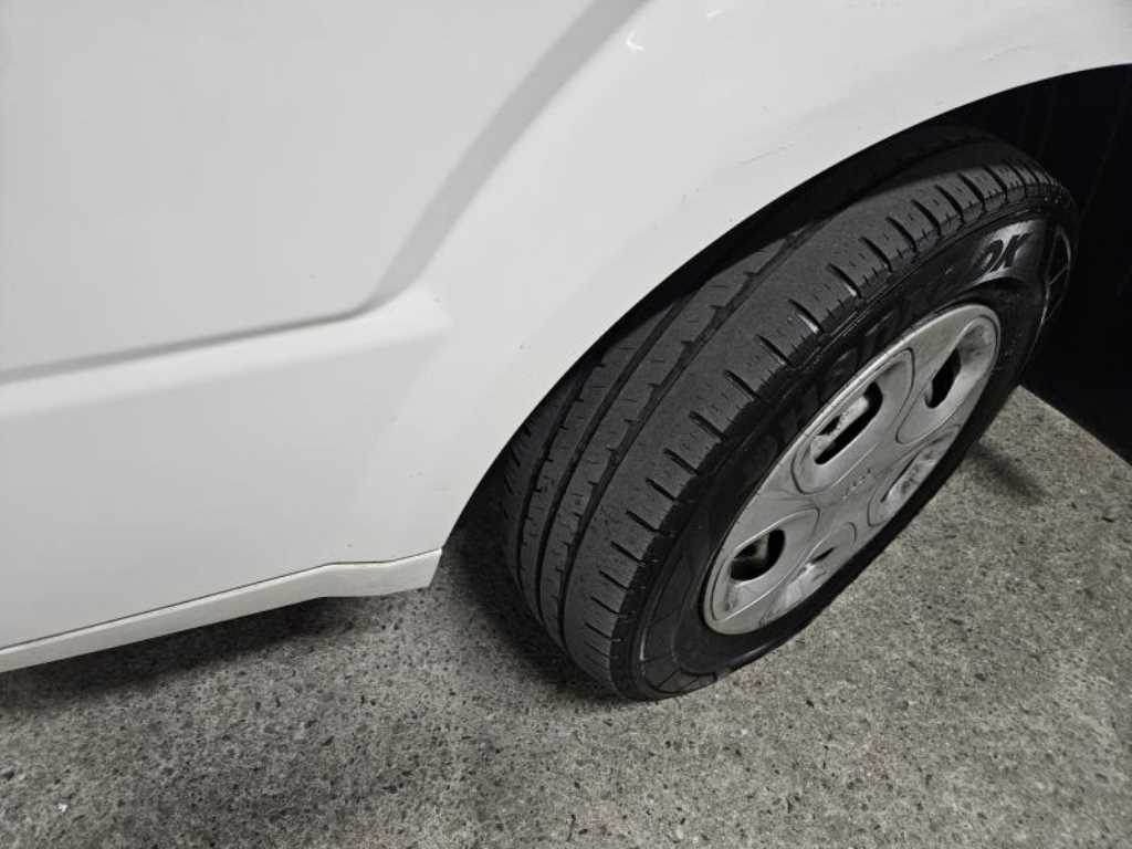 기아 봉고3 1톤 표준탑 4