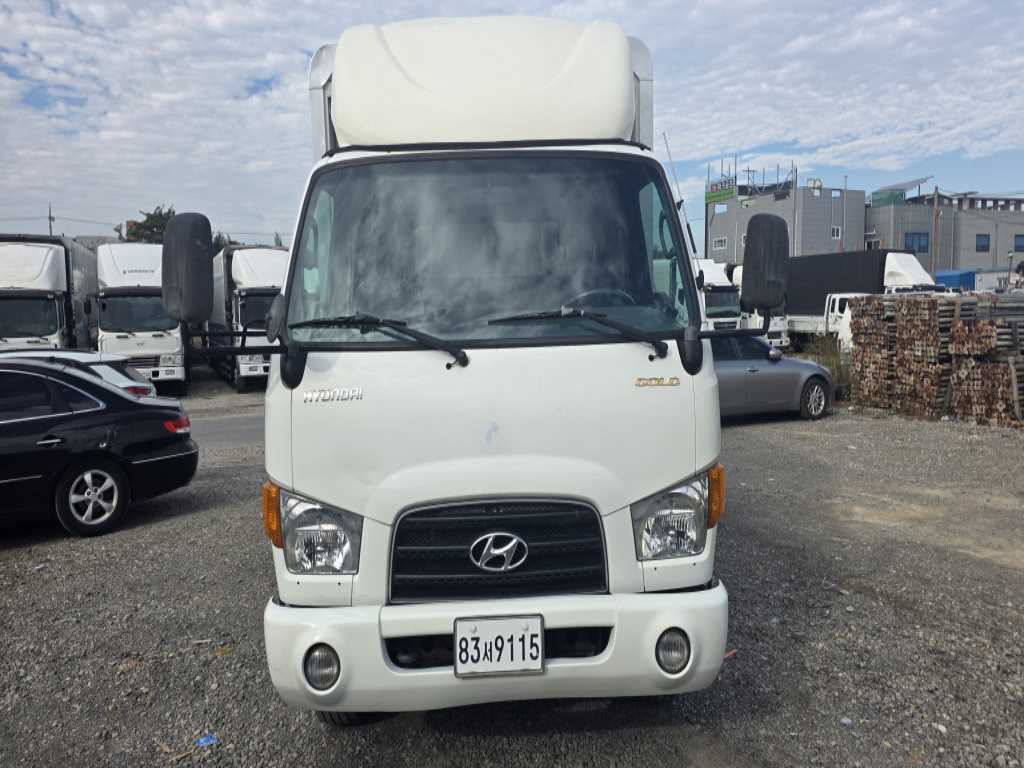 현대 이마이티 윙바디 1