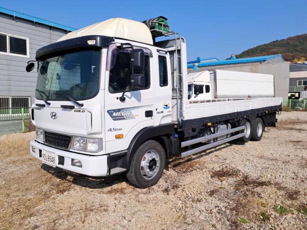 현대 메가트럭 카고 4.5톤 오토