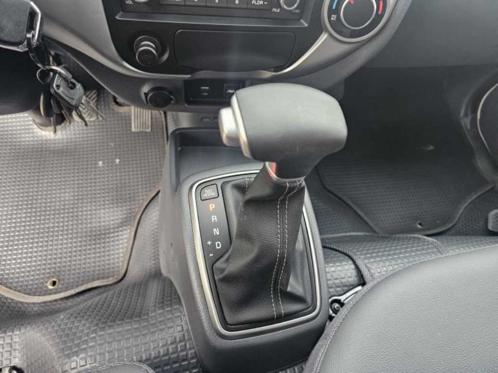 기아 봉고3 1톤 표준탑 LPG 10