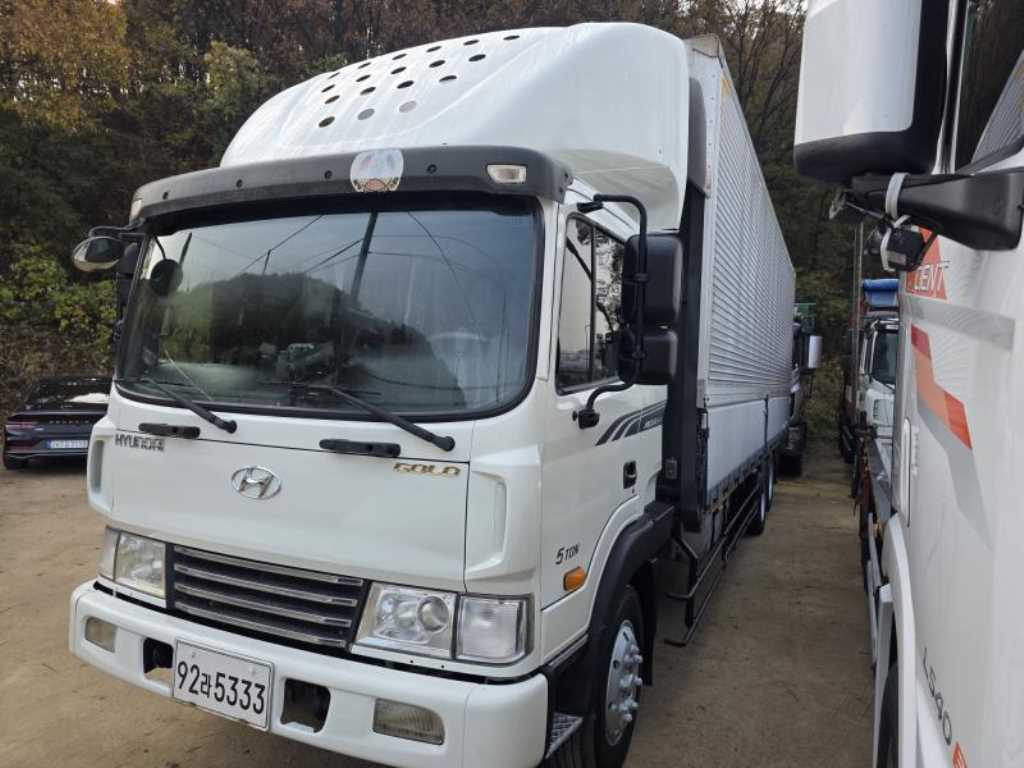 현대 메가트럭 윙바디 5톤 수동 2