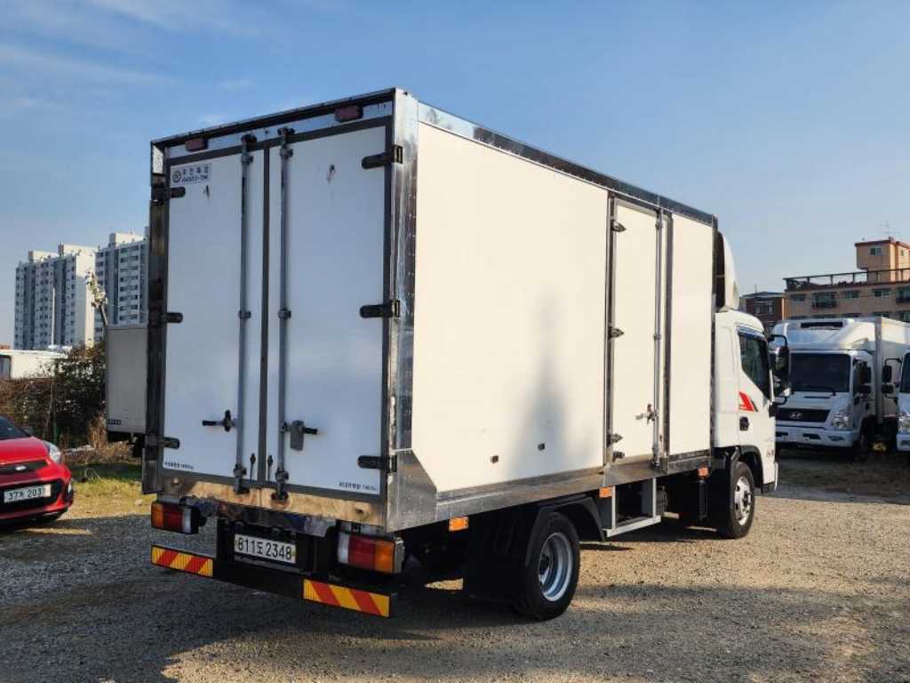 현대 올뉴마이티 2.5톤 냉동탑 4