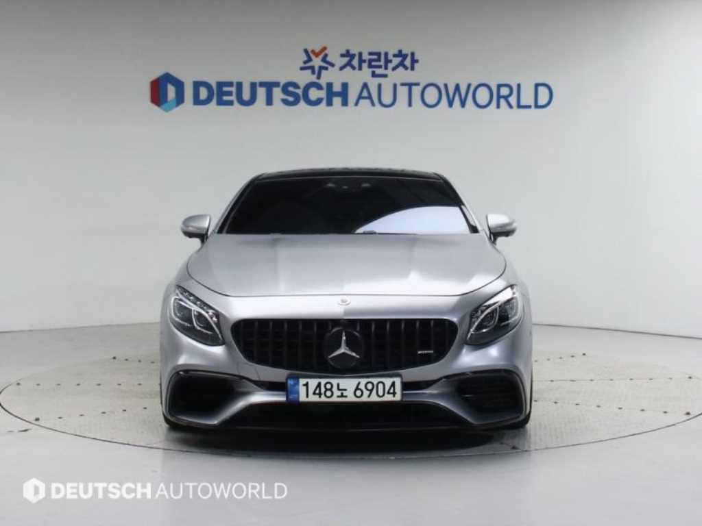 Mercedes-Benz AMG S63 4MATIC+ Coupe 4