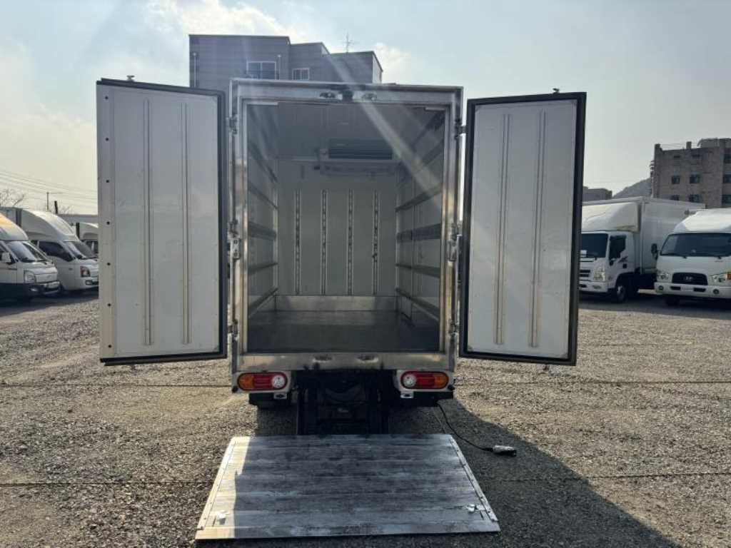 현대 포터2 1톤 냉동탑 7