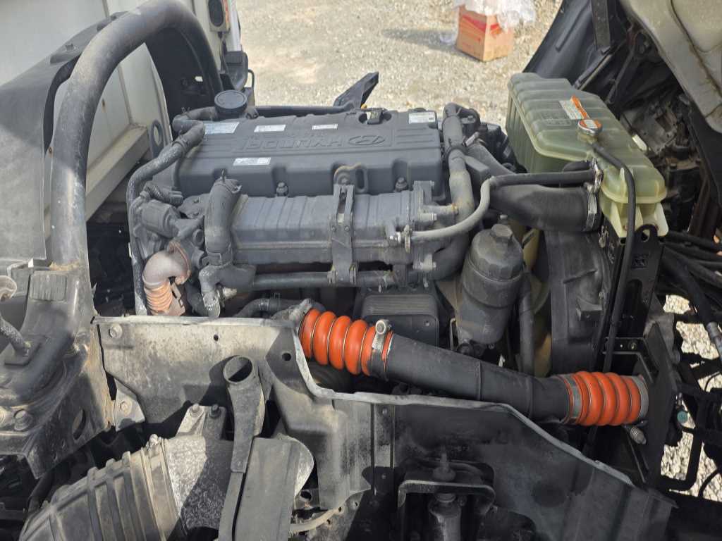 현대 이마이티 윙바디 11