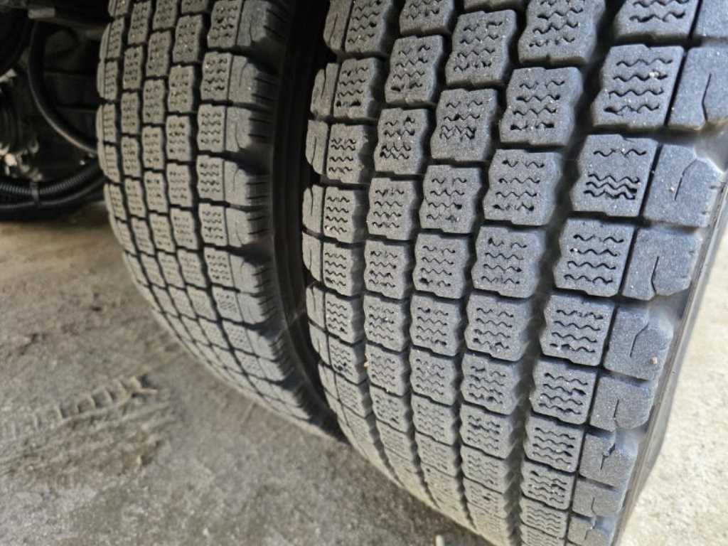 현대 메가트럭 윙바디 5톤 수동 9