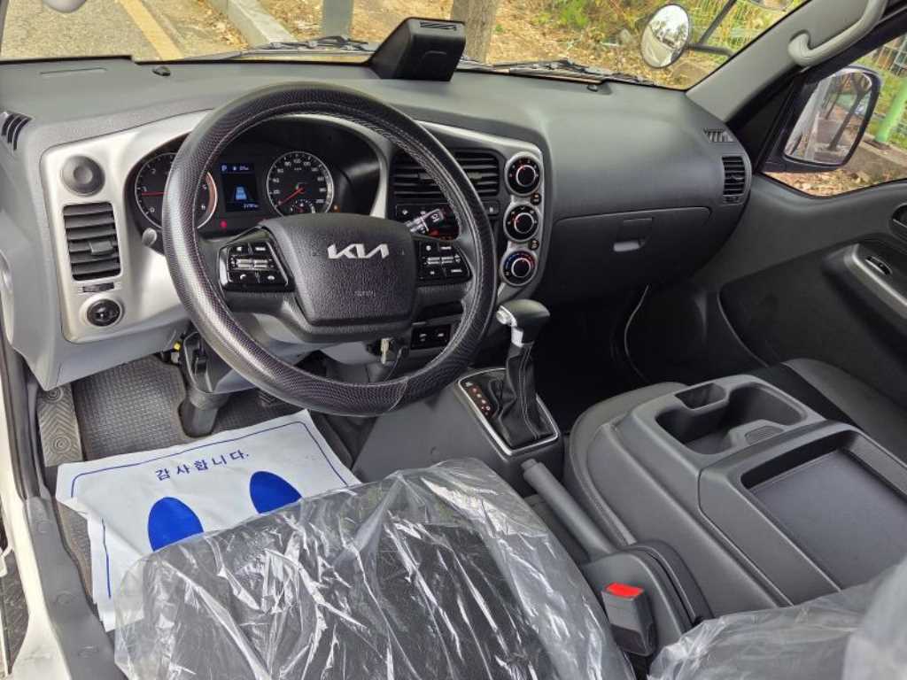 기아 봉고3 1톤 저상탑 LPG 9