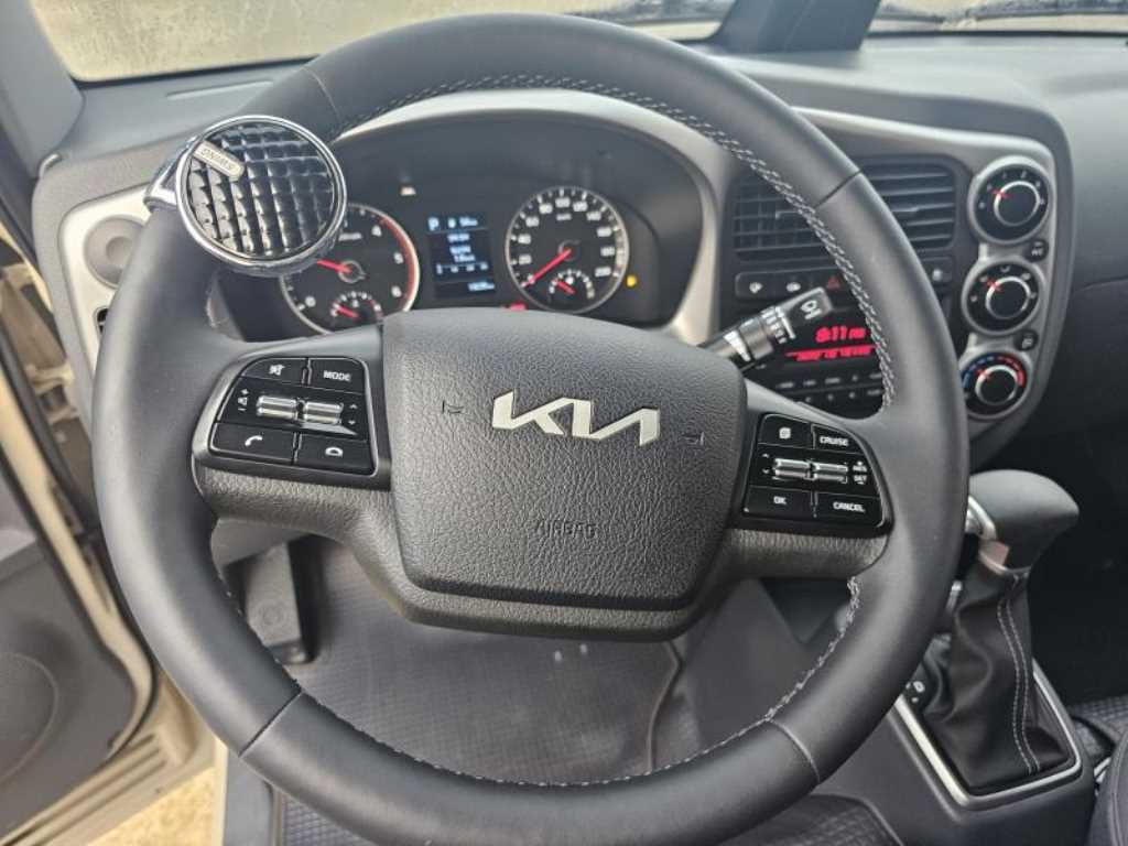 기아 봉고3 1톤 표준탑 LPG 6