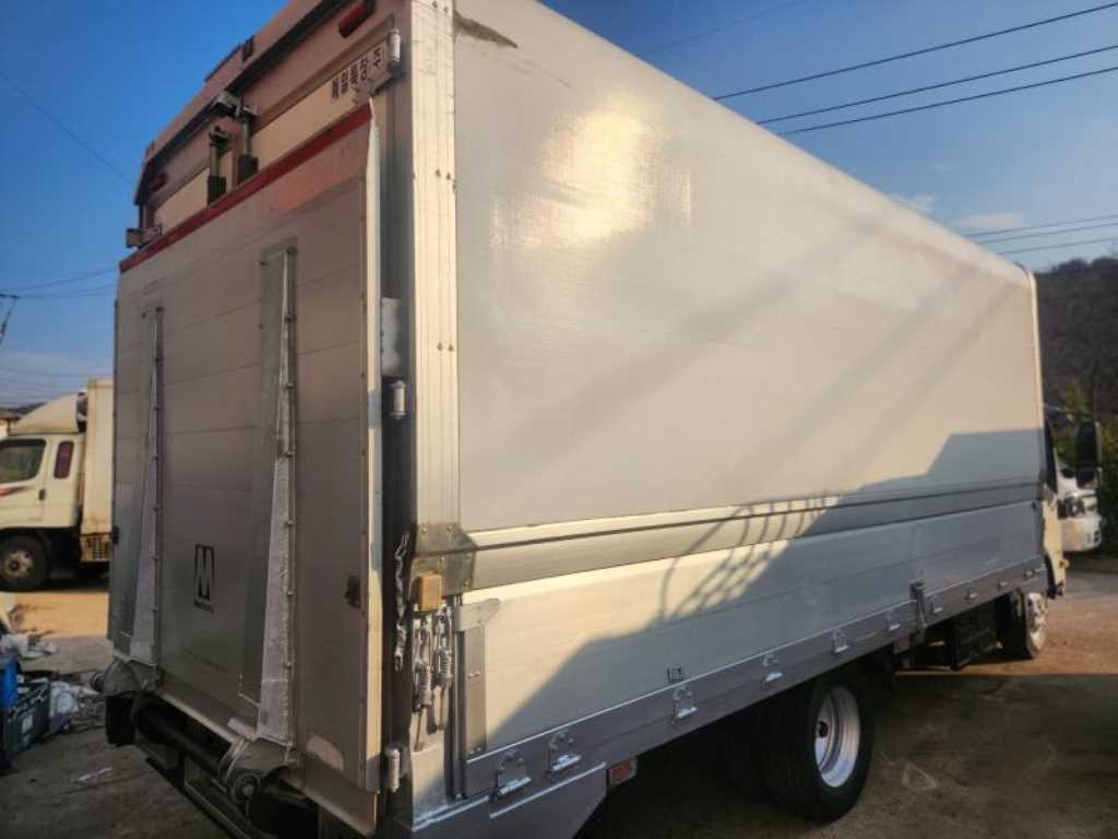이스즈 엘프 3.5톤 냉동윙 6