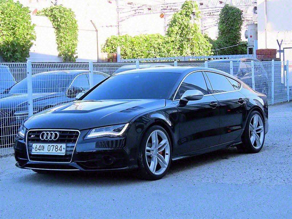 아우디 S7 4.0 TFSI 콰트로 사진 2/20