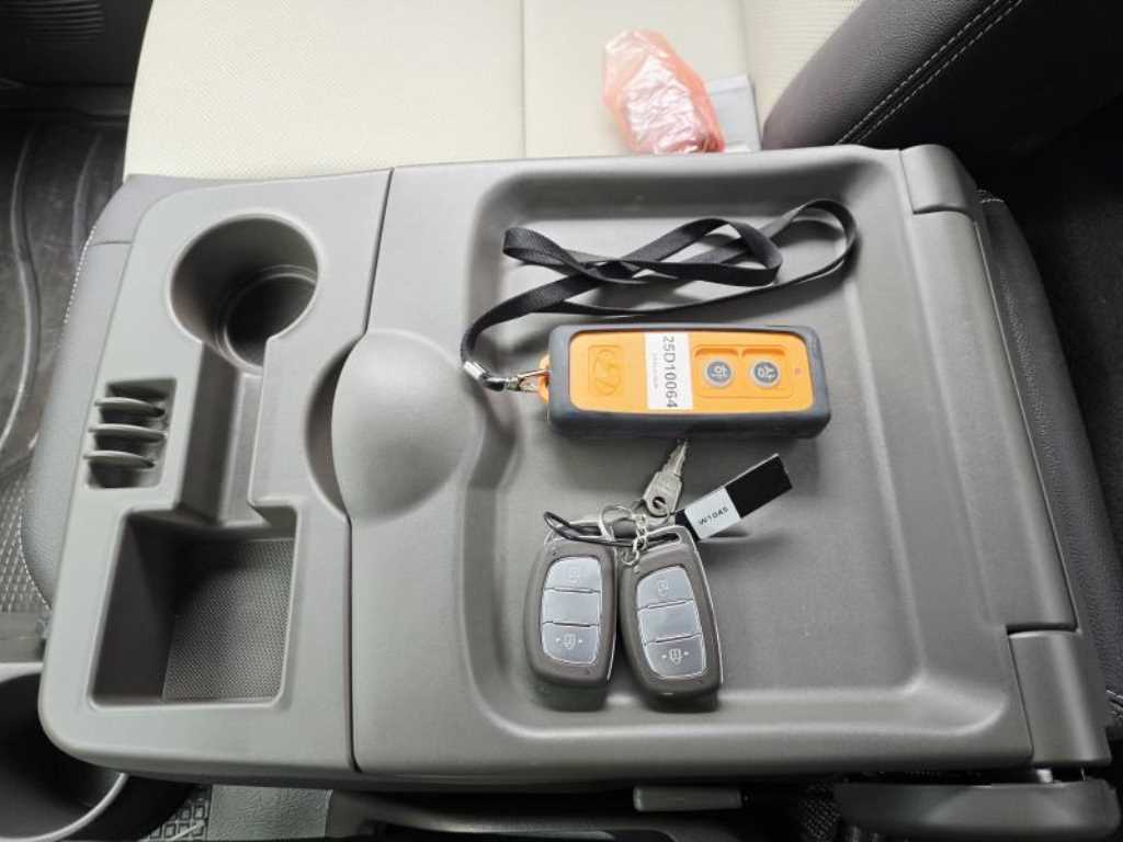 현대 포터2 1톤 카고 슈퍼캡 장축 LPG 18