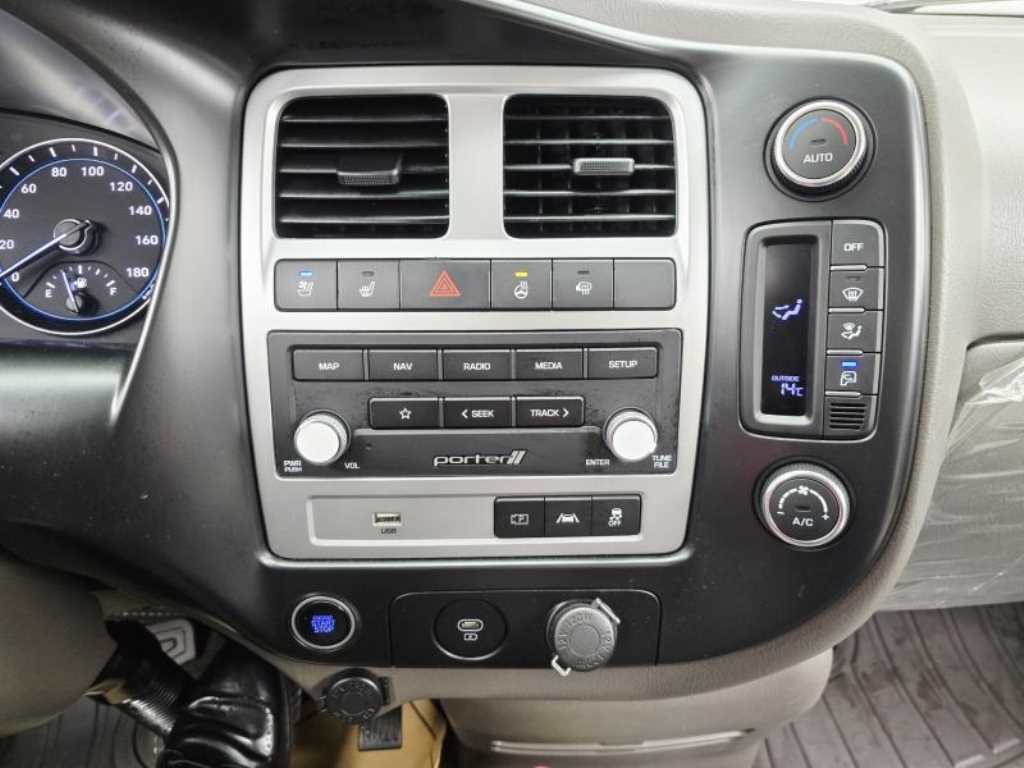 현대 포터2 1톤 카고 슈퍼캡 장축 LPG 15