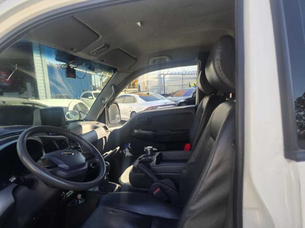 기아 봉고3 1톤 표준탑 9