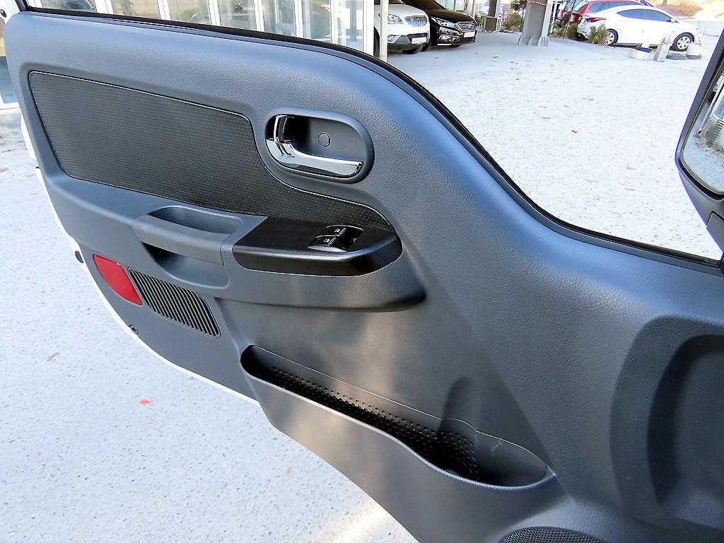 기아 봉고3 1톤 표준탑 전기 11