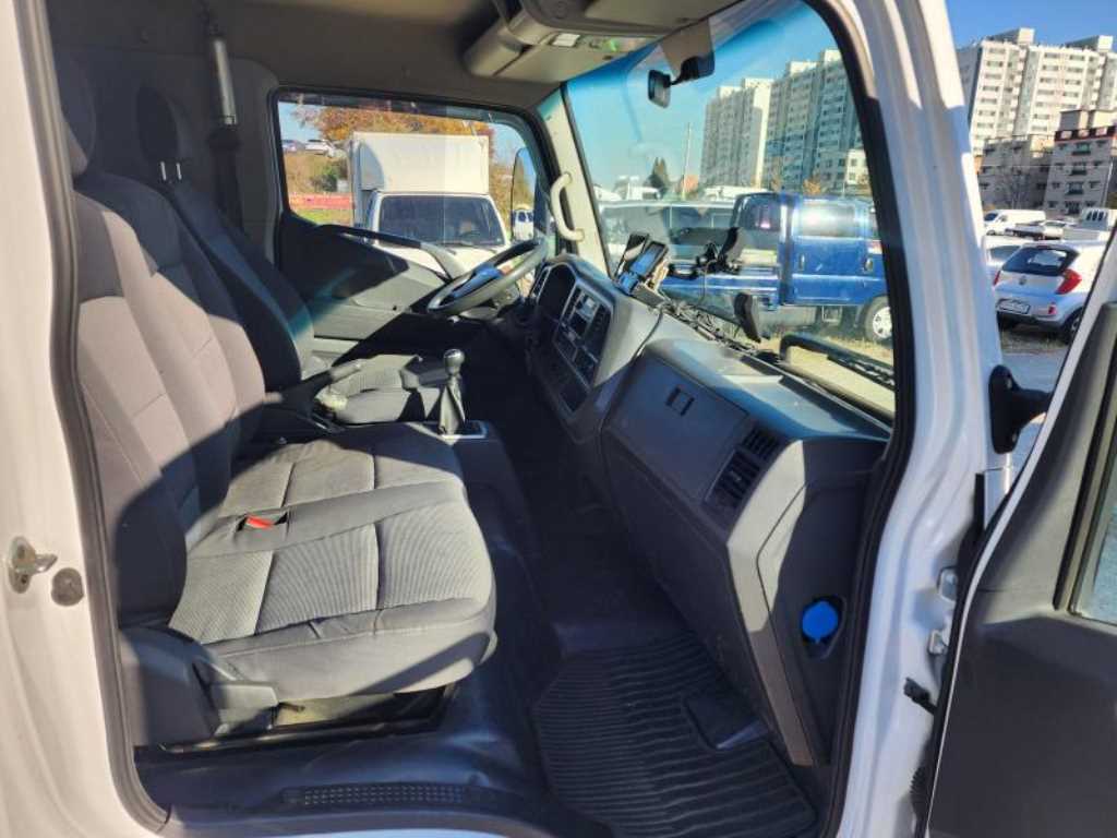 현대 올뉴마이티 2.5톤 냉동탑 9