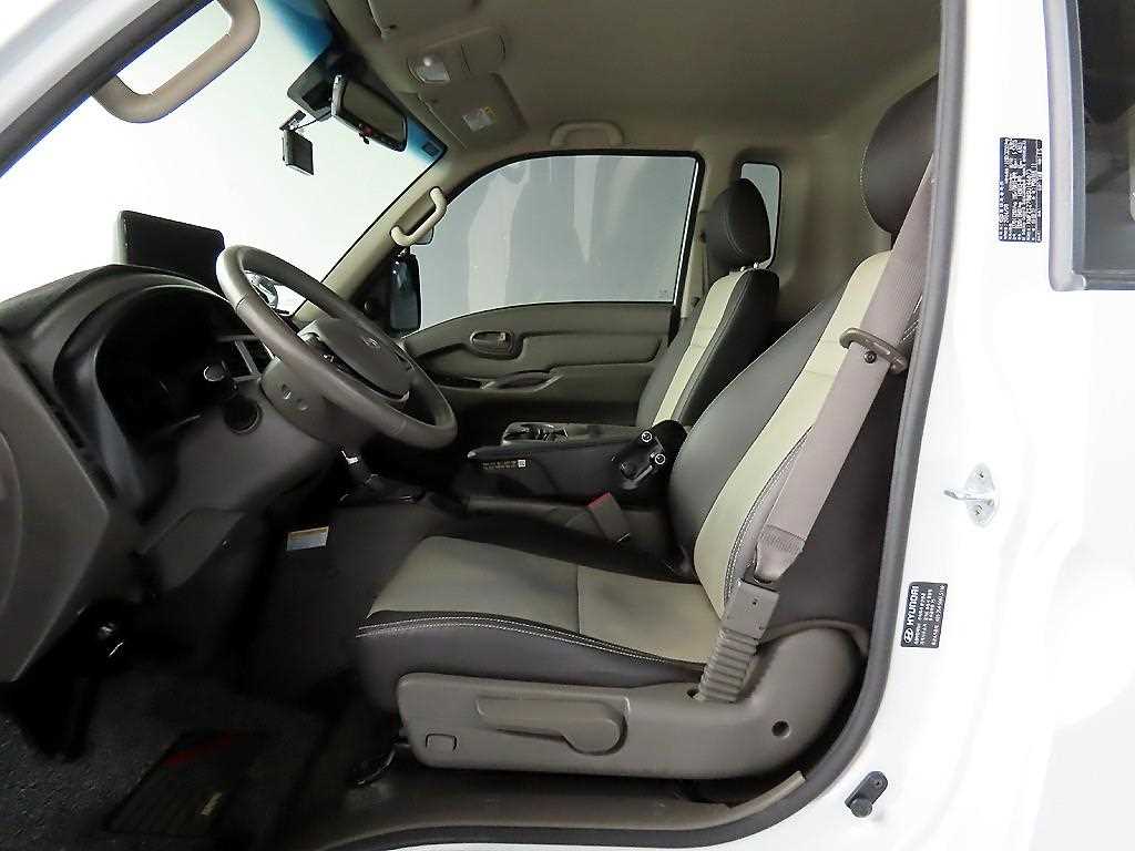 현대 포터2 1톤 냉동탑 LPG 4