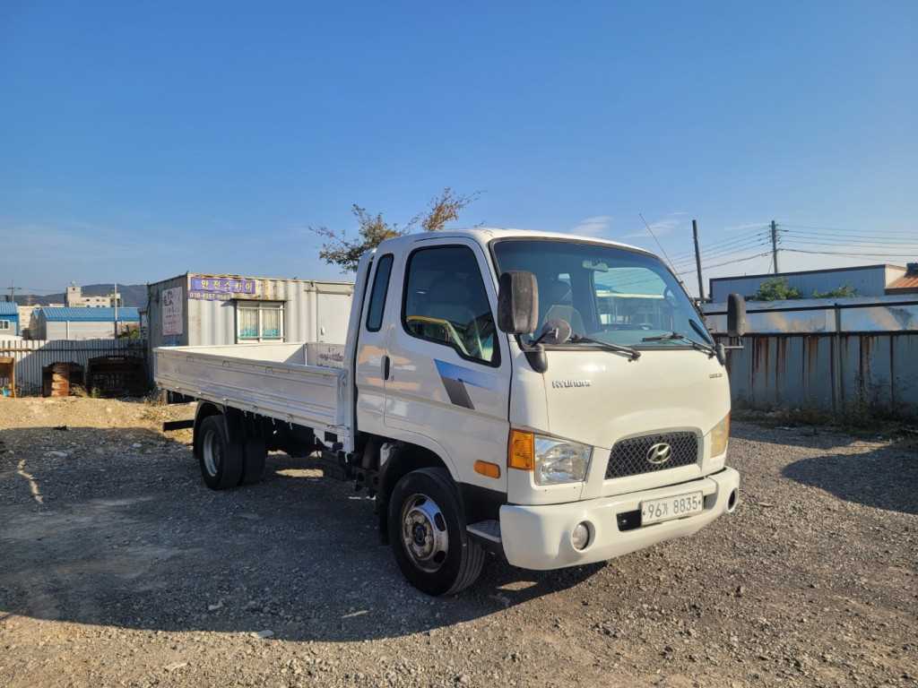 현대 이마이티 2.5톤 카고 슈퍼캡 15