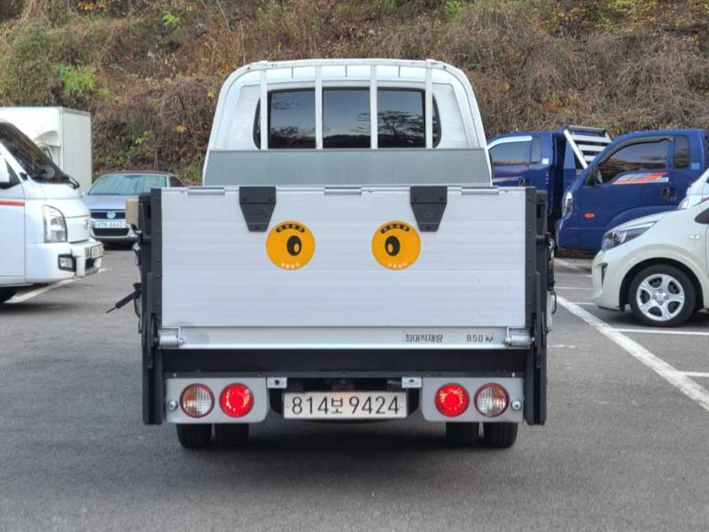 기아 봉고3 0.8톤 카고 6