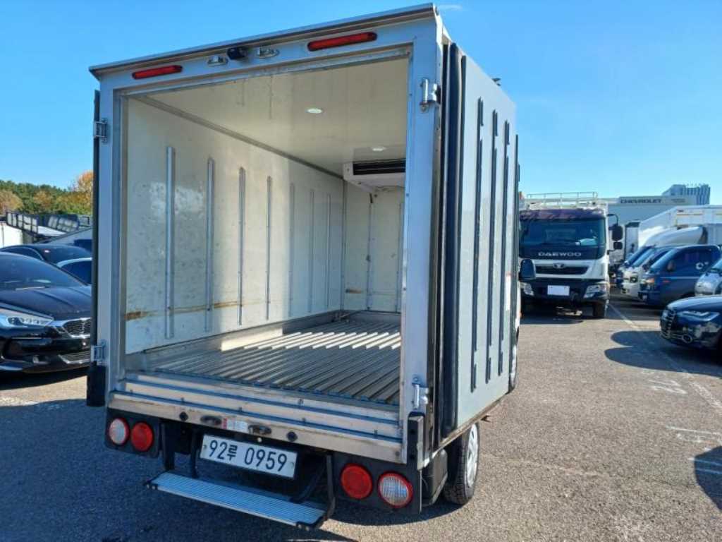 기아 봉고3 1톤 냉동탑 8